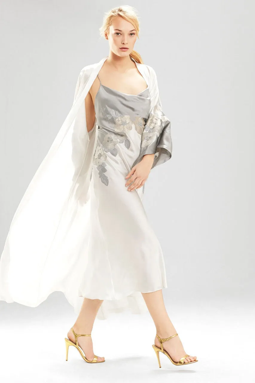 Amara Robe