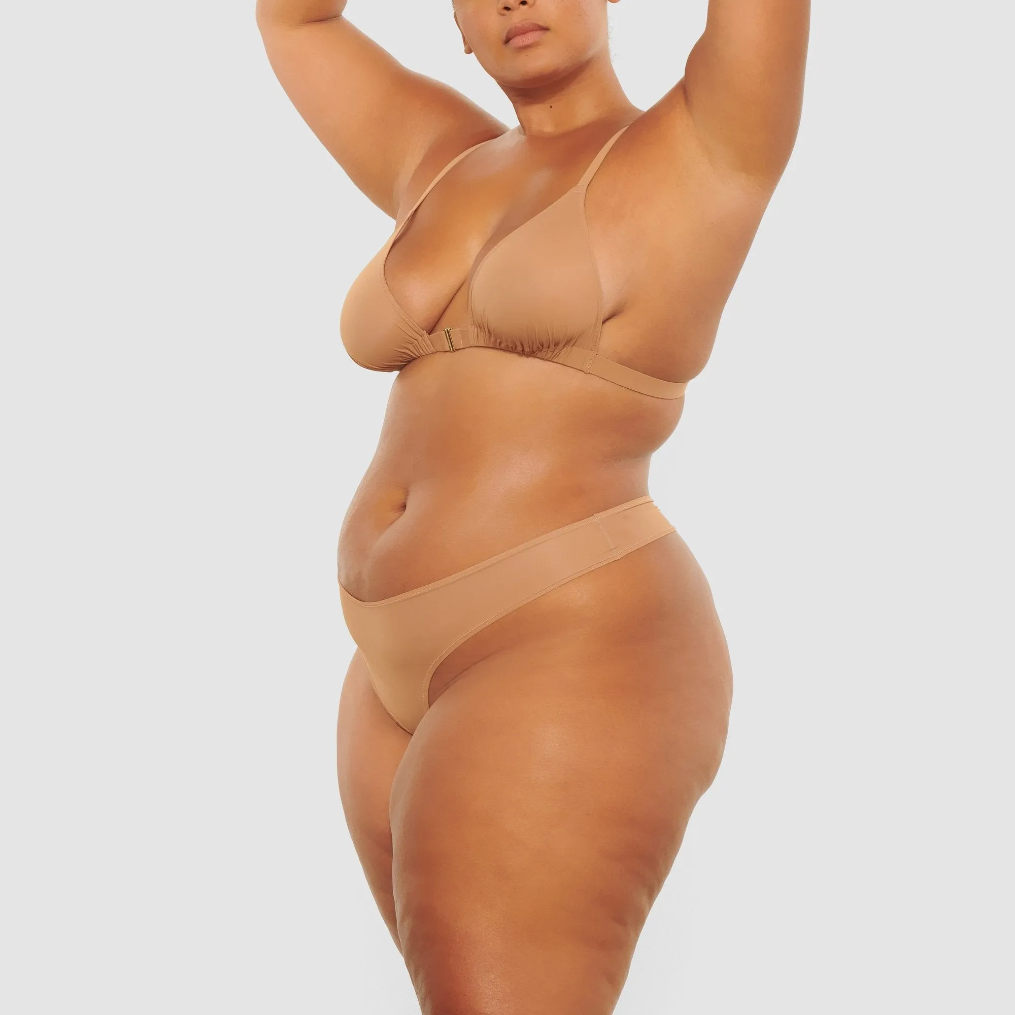 JELLY SHEER DIPPED THONG | SIENNA