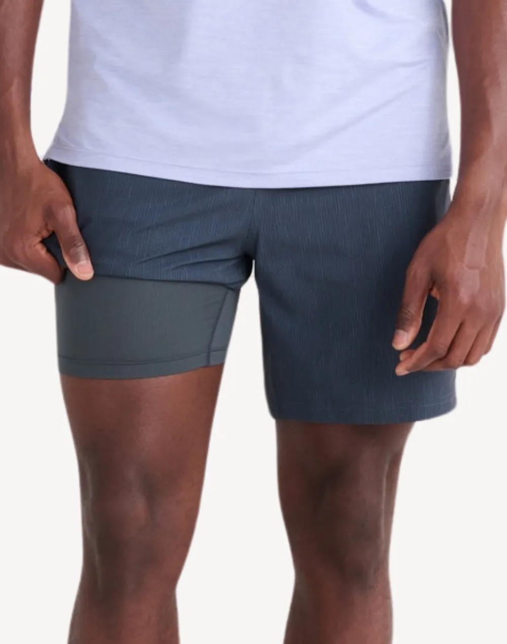 Multi Sport 2n1 18" Short