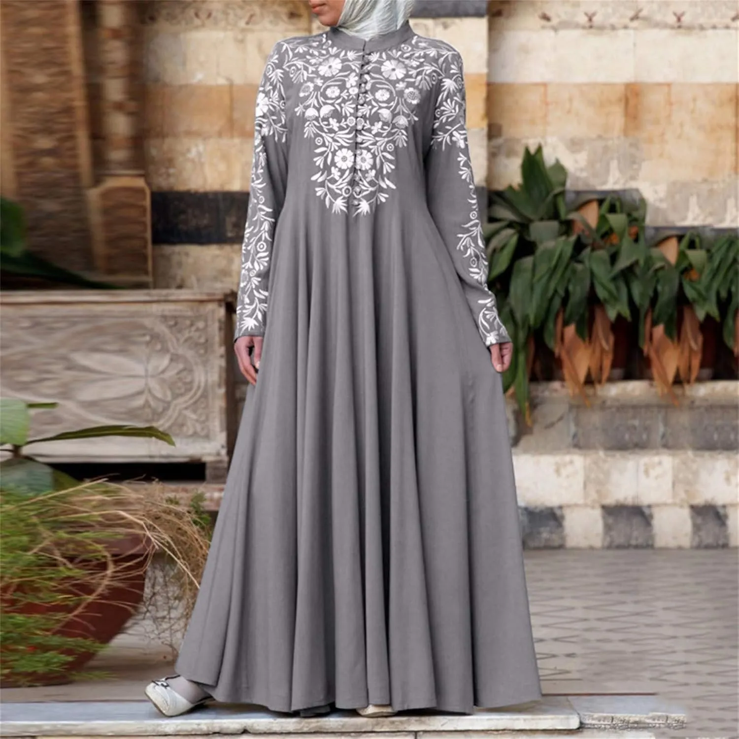 Muslim Abaya Dresses for Women V Neck Kaftan Islamic Prayer Robe Embroidered Floor Dress Eid Thobe Evening Dresses
